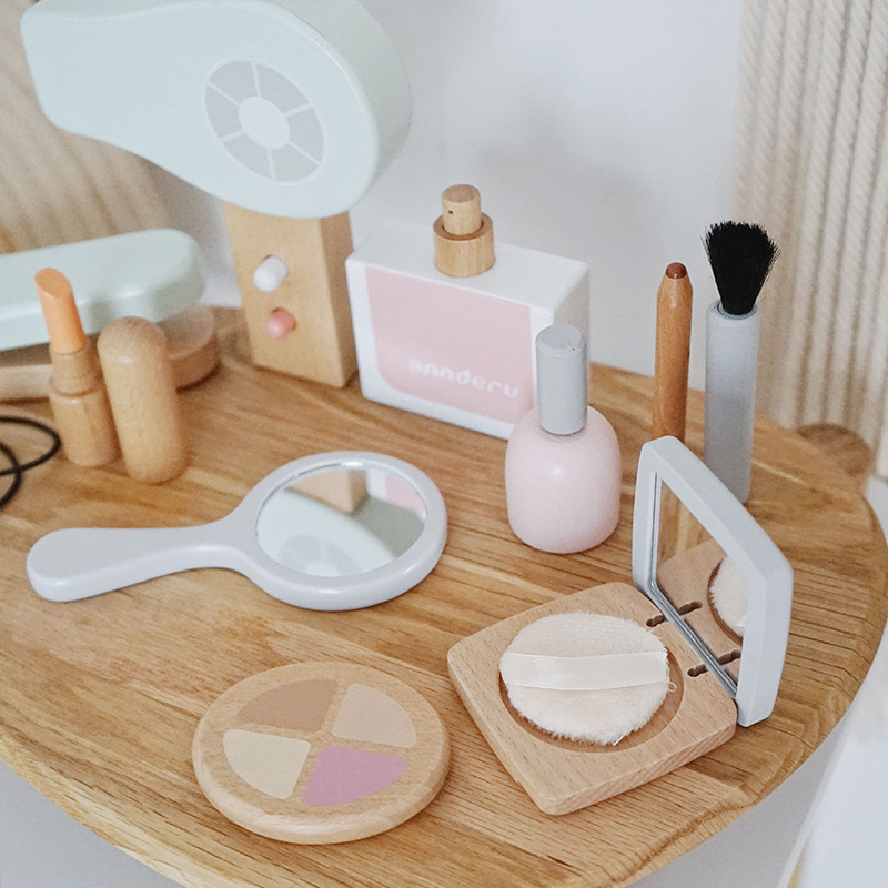 Set Mainan Rias Simulasi Kayu  - Makeup Beauty Makeup Game ulasan dan harga